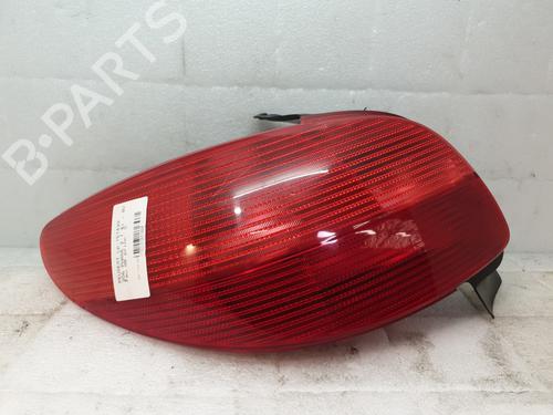 Used Left taillight PEUGEOT 206 Hatchback (2A/C) 1.4 i (75 hp) 25908047