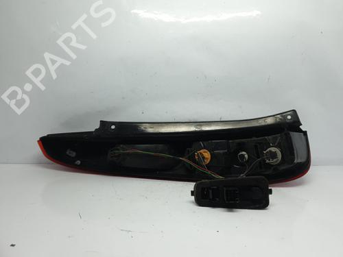Used Right taillight FORD FIESTA V (JH_, JD_) 1.4 TDCi (68 hp) 20376720