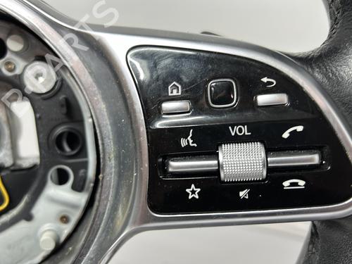 steering-wheel-mercedes-benz-a-class-w177-2018-33773835 main image