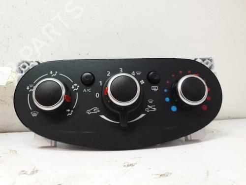 Commande Chauffage DACIA SANDERO II 1.5 dCi 75 / Blue dCi 75 (B8JW, B8M4, B8AH, B8M7, B8M6) (75 hp) 20377840