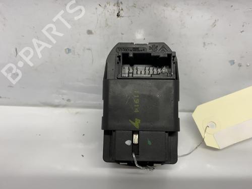 Used Switch Switch PEUGEOT 206 Hatchback (2A/C) 2.0 HDI 90 (90 hp) 20373487 20373487