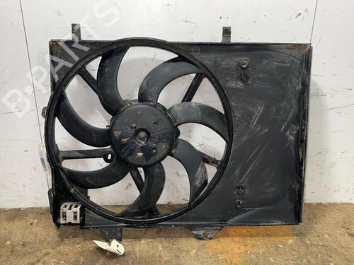 Used Radiator fan Radiator fan CITROËN C3 AIRCROSS II (2R_, 2C_) 1.2 PureTech 110 (2RHNZB, 2RHNZW, 2RHNPX, 2RHNPJ) (110 hp) 20376061 20376061