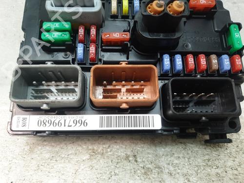 fuse-box-citroen-c3-ii-sc_-2009-30804802 main image