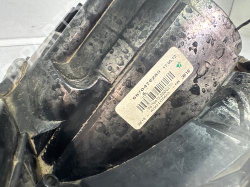 Used Left front fog light Left front fog light 39082202 39082202