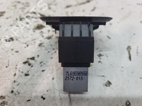 Used Right front window switch Right front window switch VW POLO V (6R1, 6C1) 1.2 (70 hp) 20377747 20377747