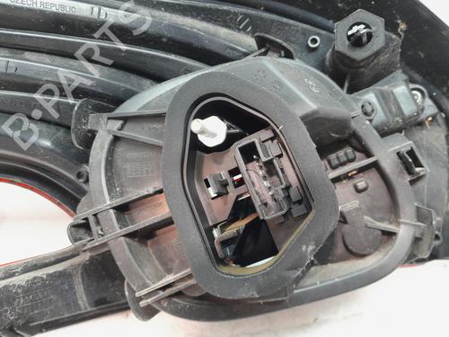 Right taillight PEUGEOT 208 I (CA_, CC_) 1.2 VTI 82 | BP21527731C35 