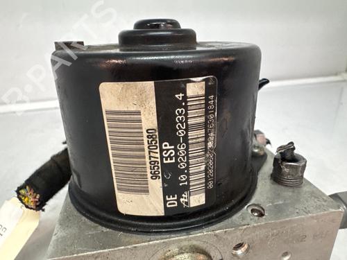 ABS pump CITROËN C5 II (RC_) 2.0 HDi (RCRHRH) | BP39458670M43 - Image 6