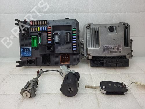 Used Electronic module PEUGEOT 308 II (LB_, LP_, LW_, LH_, L3_) 1.6 HDi (92 hp) 21527700