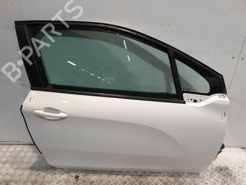 Used Right front door PEUGEOT 208 I (CA_, CC_) 1.4 HDi (68 hp) 30725946