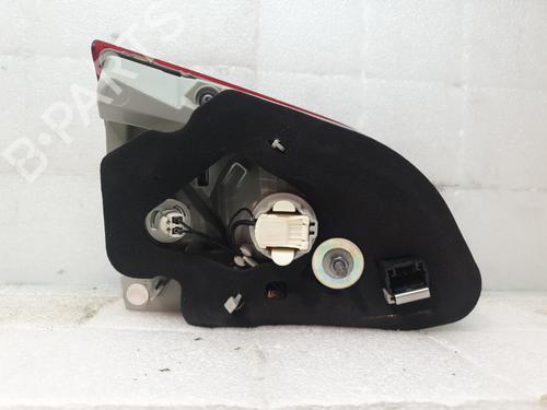 Right tailgate light PEUGEOT 308 SW II (LC_, LJ_, LR_, LX_, L4_) 1.2 THP 130 | BP28123808C80 