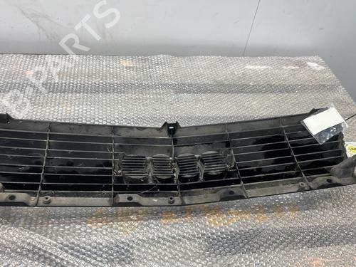 Grille AUDI 100 C3 Saloon (443, 444) 2.0 | BP30726033C40 