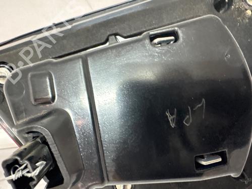 Used Right tailgate light Right tailgate light 39240247 39240247
