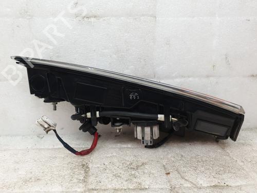 Right tailgate light SUZUKI SWACE (AMZ_) 1.8 Hybrid | BP28601535C80