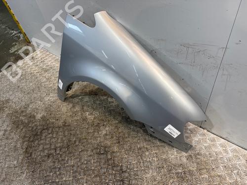 Used Right front fenders Right front fenders 37287688 37287688