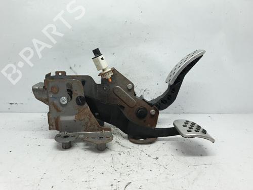 Pedal Pedal RENAULT MEGANE III Coupe (DZ0/1_) 2.0 R.S. (265 hp) 20379780 20379780