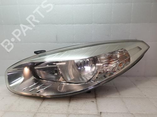 Left headlight RENAULT FLUENCE (L3_) 1.5 dCi (L30D, L30L, L306, L33F, L33L, L33M, L33V, L33W) | BP25030672C28 - Image 4