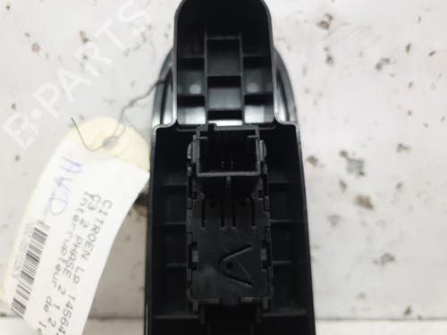 Used Right front window switch Right front window switch CITROËN C3 II (SC_) 1.2 VTi 82 (82 hp) 20384543 20384543