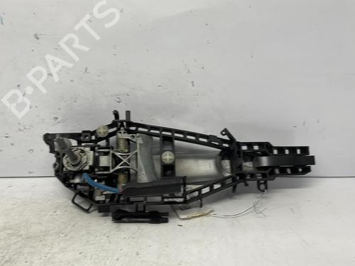 Front left exterior door handle BMW 3 (F30, F80) 318 d | BP20383163C128 