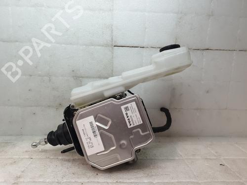 Used ABS pump VOLVO EX30 (416) Performance AWD (428 hp) 30364395