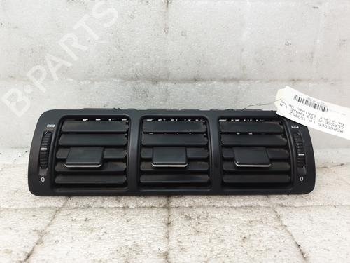 Used Air vent MERCEDES-BENZ M-CLASS (W163) ML 55 AMG (163.174) (347 hp) 29822220