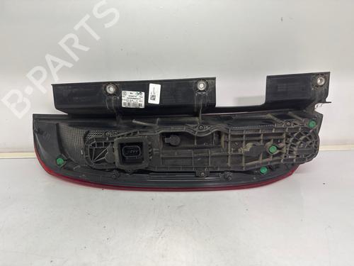 Used Right taillight Right taillight 38043021 38043021
