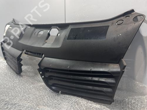 Grill Grill RENAULT CLIO II (BB_, CB_) 1.2 16V (BB05, BB0W, BB11, BB27, BB2T, BB2U, BB2V, CB05,... (75 hp) 33724158 33724158