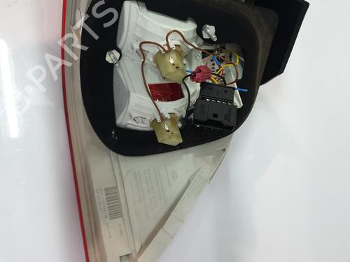 Used Left taillight Left taillight BMW 5 Touring (E61) 545 i (333 hp) 35926751 35926751