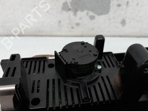 Used Climate control Climate control AUDI A1 Sportback (8XA, 8XF) 1.2 TFSI (86 hp) 20381376 20381376