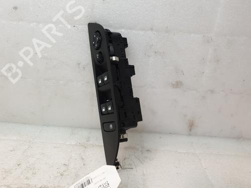 Used Left front window switch Left front window switch 27097368 27097368
