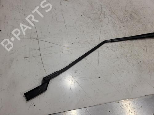 Used Front windshield wiper arm Front windshield wiper arm 39527697 39527697