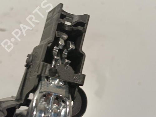 Used Front right interior door handle MINI MINI (R56) Cooper (120 hp) 22570395