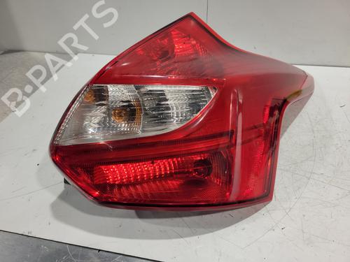 Used Right taillight FORD FOCUS III 2.0 TDCi (115 hp) 30759791