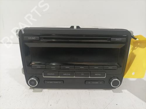 Used Radio VW POLO V (6R1, 6C1) 1.6 TDI (90 hp) 22585199