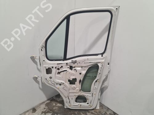 Used Right front door Right front door IVECO DAILY IV Van 35C12 V, 35C12 V/P, 35S12 V, 35S12 V/P (116 hp) 32326681 32326681