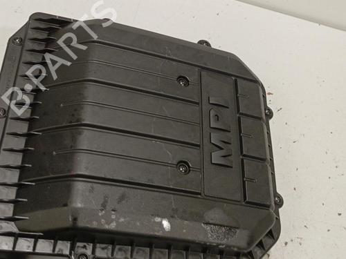Used Air filter box Air filter box VW POLO V (6R1, 6C1) 1.0 (75 hp) 22576199 22576199