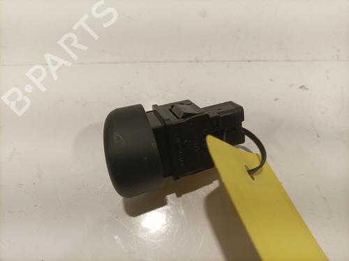 Used Warning switch Warning switch NISSAN JUKE (F15) 1.6 DIG-T NISMO RS (218 hp) 33218808 33218808