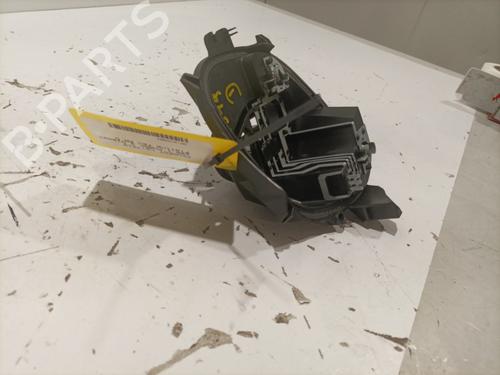 Used Lamp holder Lamp holder PEUGEOT 208 I (CA_, CC_) 1.6 HDi / BlueHDi 75 (75 hp) 22583520 22583520