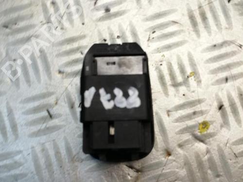 Interruttore Interruttore PEUGEOT 206 Hatchback (2A/C) 1.4 HDi eco 70 (68 hp) 22577945 22577945