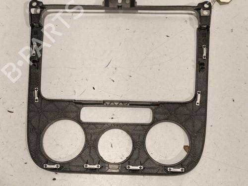 radio-vw-golf-v-1k1-19-tdi-1k0858069-2003-2004-2005-2006-2007-2008-2009-2010-22574968 main image