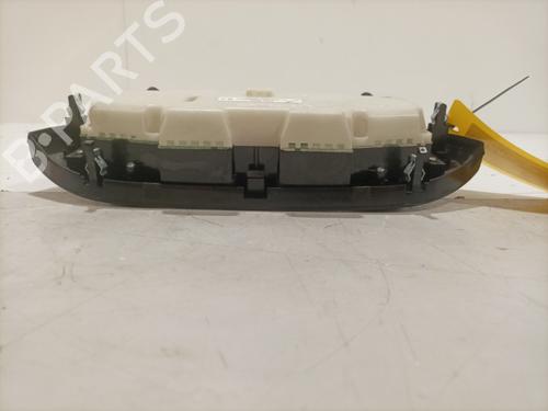 Climate control NISSAN JUKE (F15) 1.6 | BP22589427I5