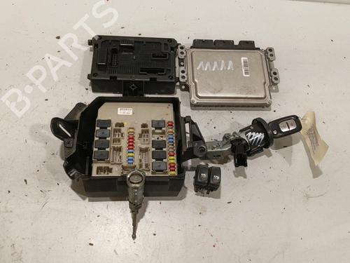 Used Electronic module Electronic module RENAULT CLIO III (BR0/1, CR0/1) 1.5 dCi (75 hp) 22571912 22571912