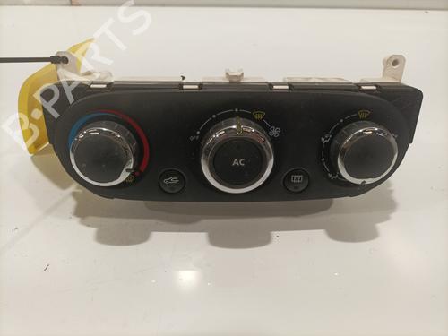 Used Climate control RENAULT CLIO IV (BH_) 0.9 TCe 90 (BHNF, BHMA, BHMH, BHJK, BHJR) (90 hp) 25594286