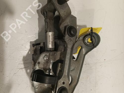 Used Front wiper motor PEUGEOT 407 Coupe (6C_) 2.7 HDi (204 hp) 29934675