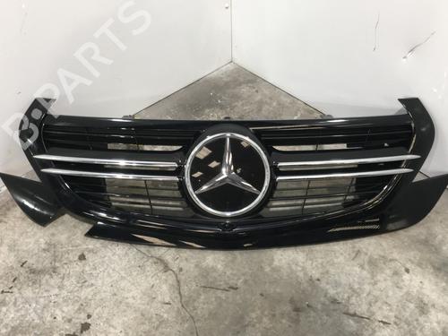 Grill MERCEDES-BENZ EQC (N293) EQC 400 4-matic (293.890) (408 hp) 24345451