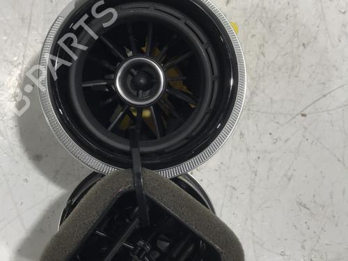Used Air vent AUDI A3 Sportback (8VA, 8VF) S3 quattro (300 hp) 28153919