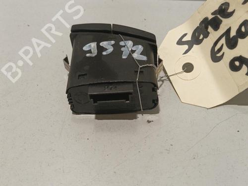 Used Warning switch BMW 5 (E60) 530 d (218 hp) 22572742