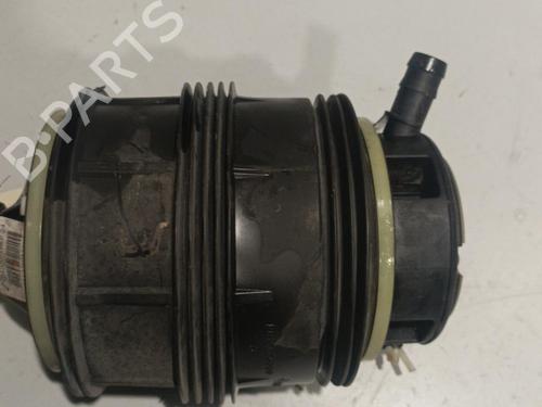 Used Right rear shock absorber MERCEDES-BENZ CLS (C219) CLS 320 CDI (219.322) (224 hp) 22570591