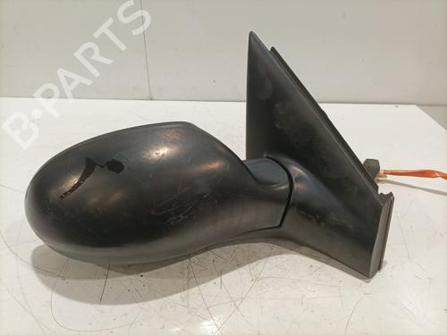 Used Right mirror Right mirror 30643076 30643076