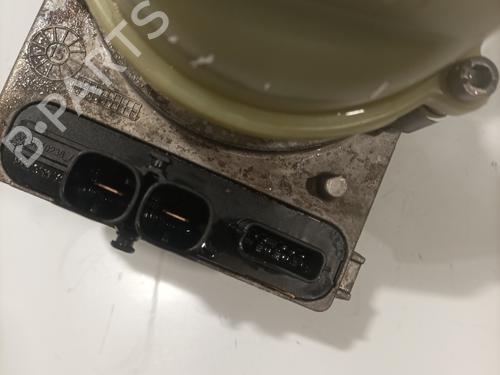 Used Steering pump Steering pump DACIA DUSTER (HS_) 1.5 dCi (109 hp) 24612056 24612056