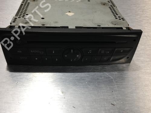 Used Radio RENAULT CLIO III (BR0/1, CR0/1) 1.5 dCi (75 hp) 22569878